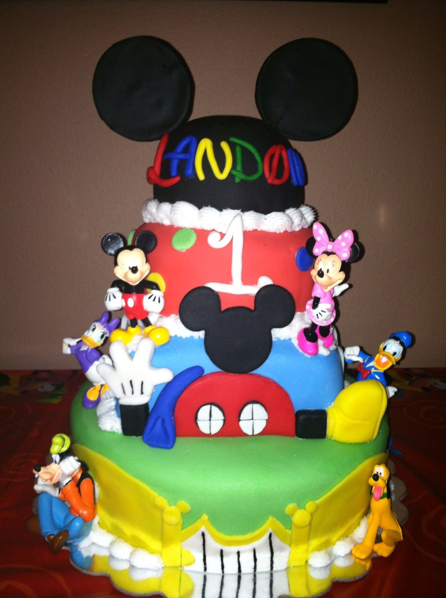 Mickey Mouse Clubhouse Party Ideas 1St Birthday
 Mickey Mouse Clubhouse Cake 1st birthday boy