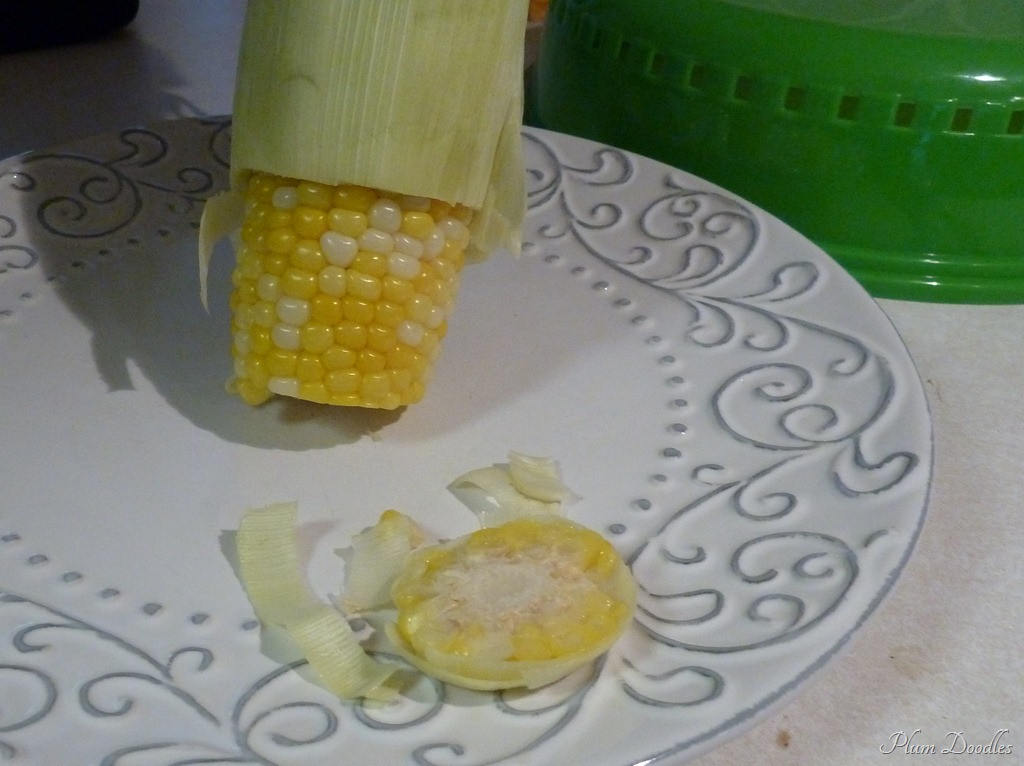 Microwave Corn On The Cob With Husk
 Tipsy Tuesday Super Easy Microwave Corn on the Cob