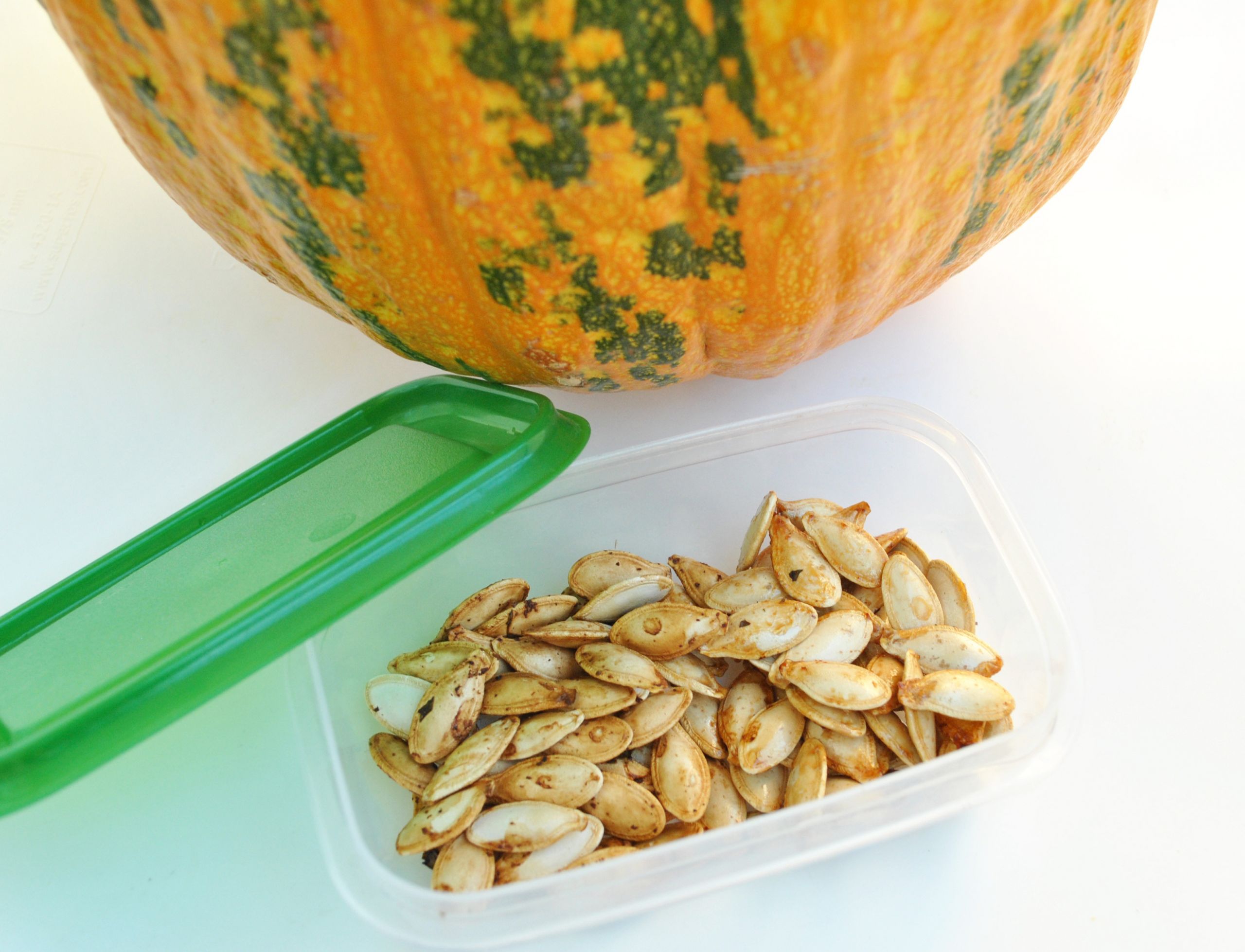 Microwave Pumpkin Seeds
 How to Make Pumpkin Seeds in the Oven 15 Steps with