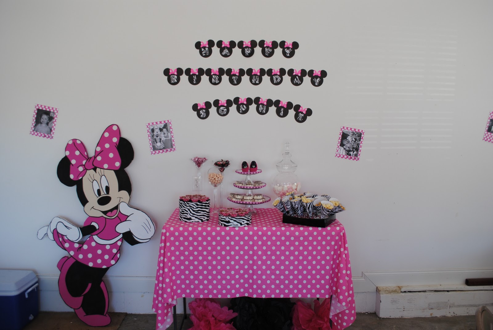 Minnie Mouse 1st Birthday Party
 Two Shakes of a Lamb s Tail Sophie s Minnie Mouse