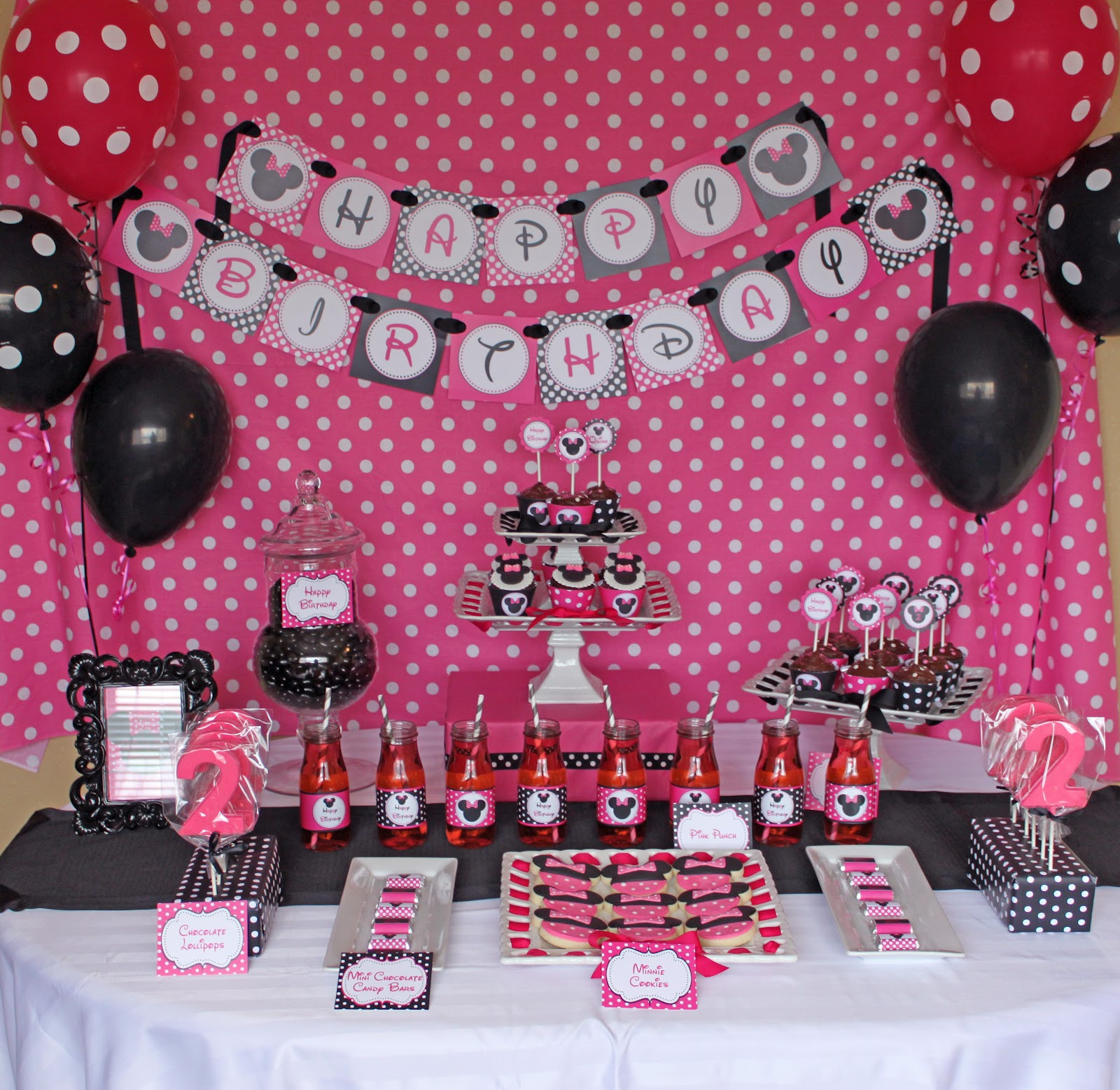 Minnie Mouse Birthday Party Decorations
 Cupcake Express Minnie Mouse Birthday Party