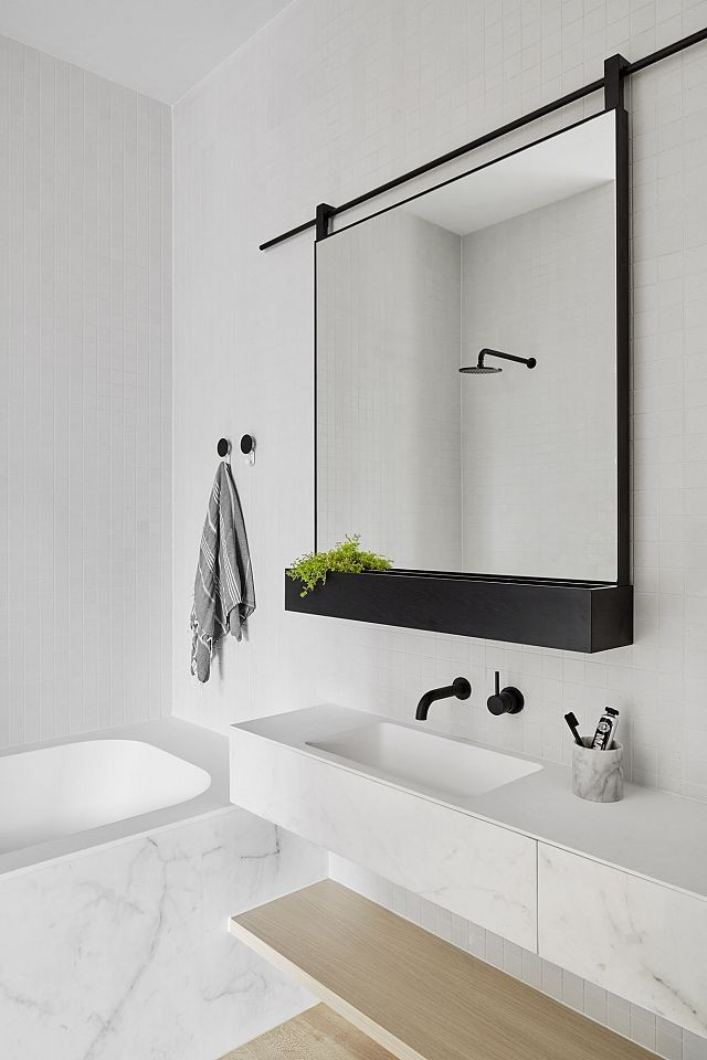 Modern Bathroom Mirror
 16 Perfect Marble Bathrooms with Black Fixtures