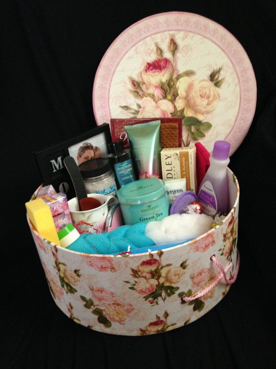 Mom Gift Basket Ideas
 Mother s Day Gift Basket Pamper Mom on Etsy $100 00
