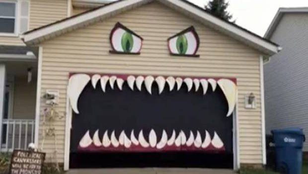 Monster Garage Door
 Ohio Woman s Monster Garage Puts Regular Halloween