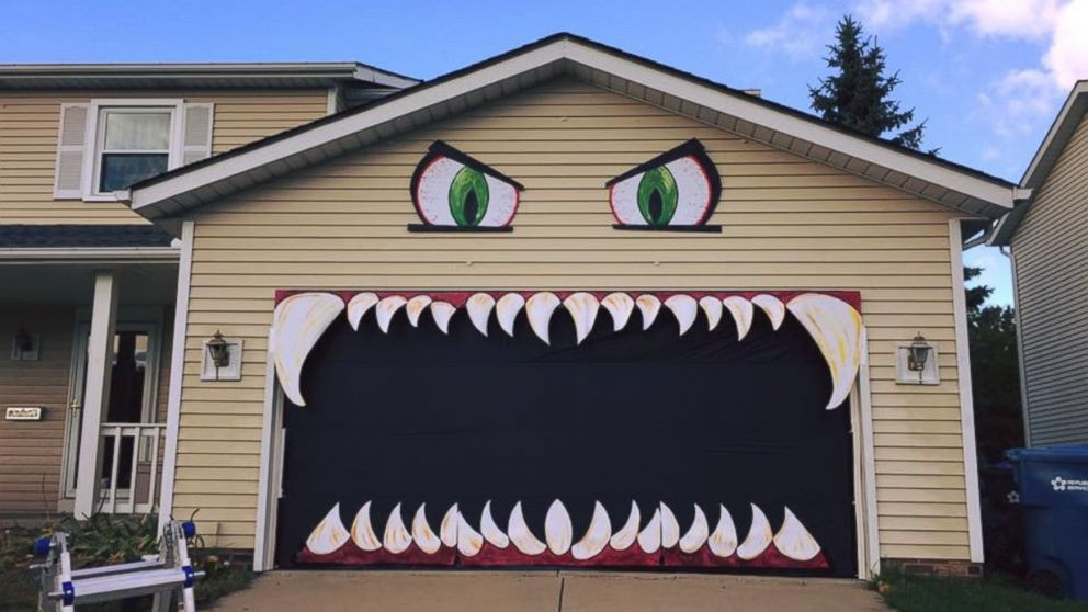 Monster Garage Door
 Woman’s Spooky Monster Garage Takes Halloween to the Next