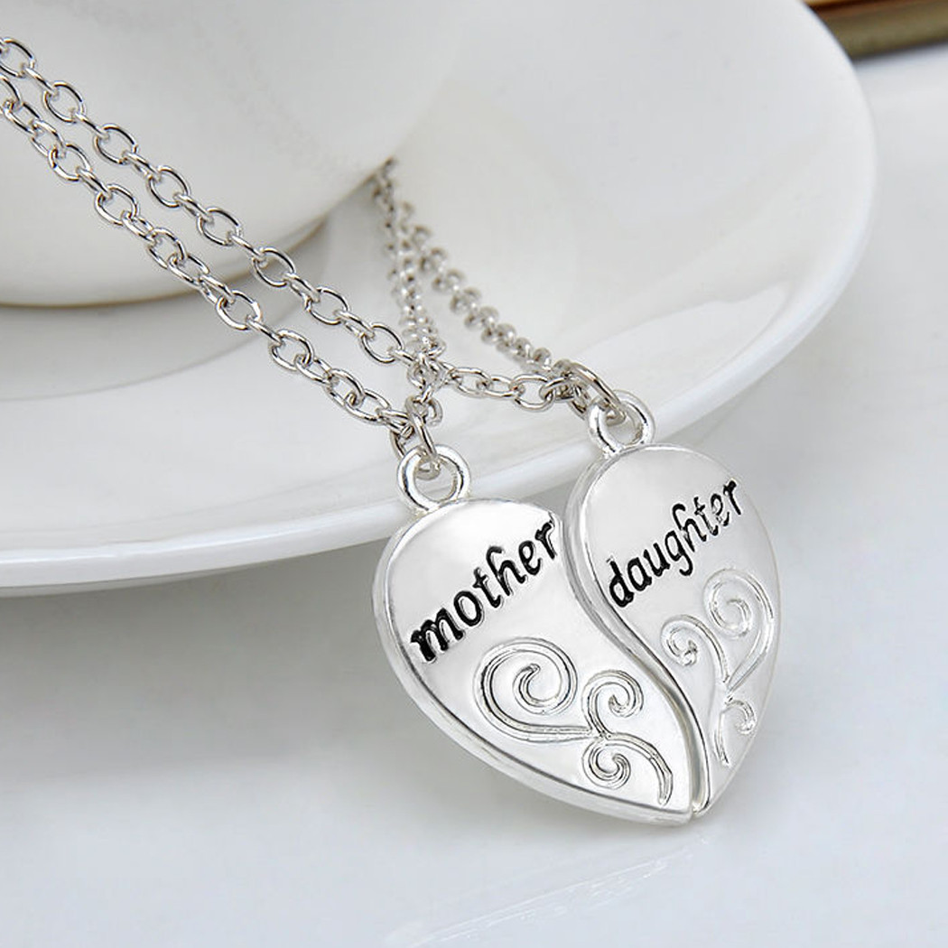 Mother Daughter Necklace Set
 Mom Daughter Necklace Gift Heart shape Choker 2pcs set