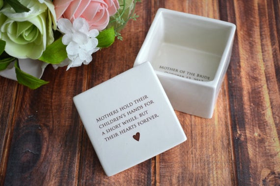 Mother Of The Groom Gift Ideas From Bride
 Unique Mother of the Bride Gift Mothers hold their