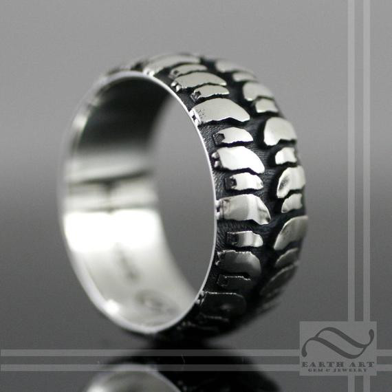 Mudding Wedding Rings
 Mens Mud Bogger Tire Tread wedding Ring Wide design