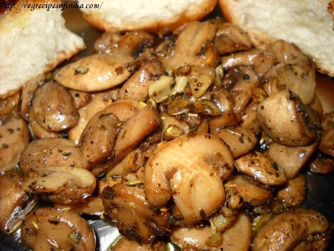 Mushroom In Italian
 Italian Garlic Mushroom Recipe in Olive Oil