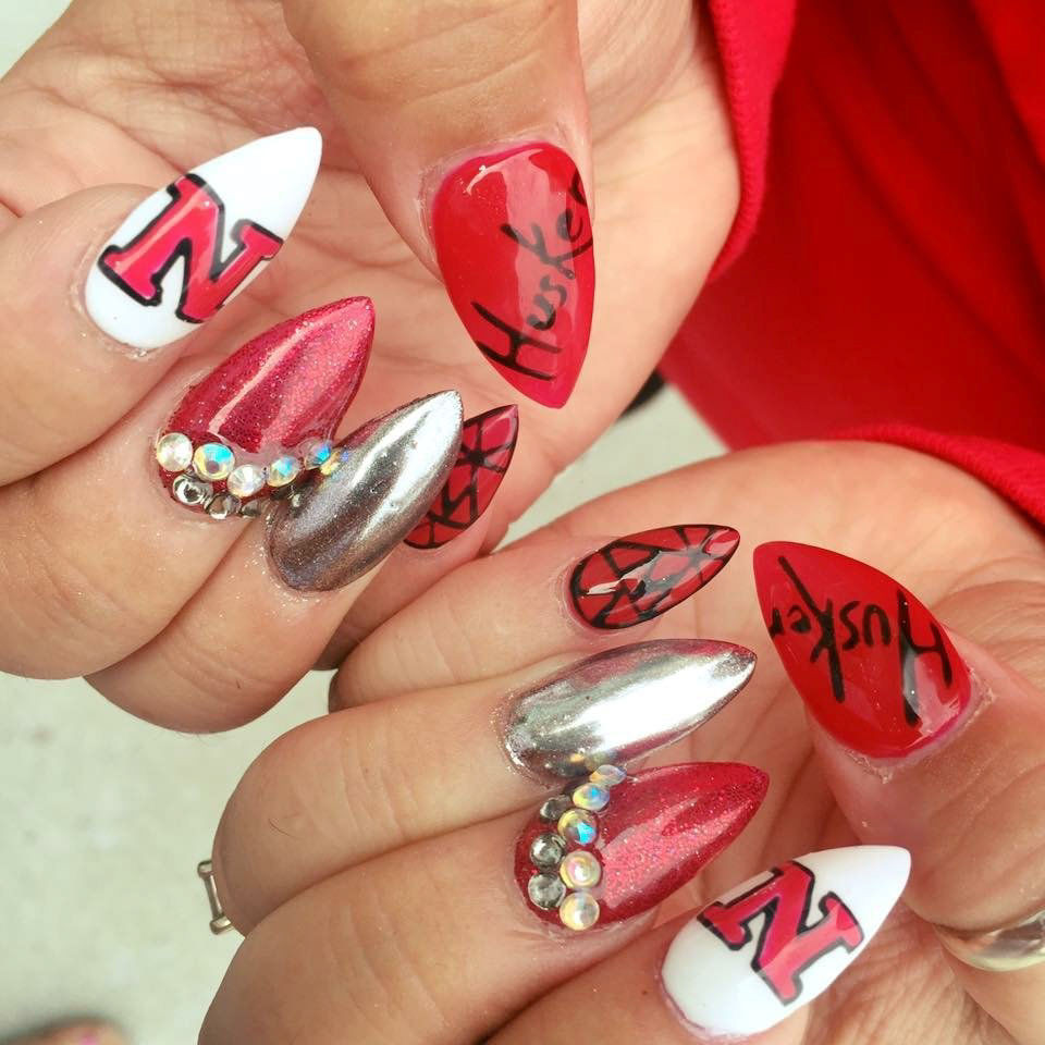 Nail Art Omaha
 Fueled by social media Omaha area nail salons see surge