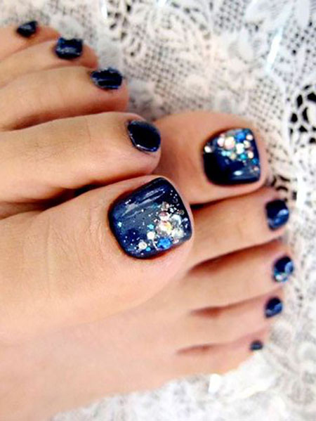 Nail Colors For Christmas 2020
 20 Trending Winter Nail Colors & Design Ideas for 2020