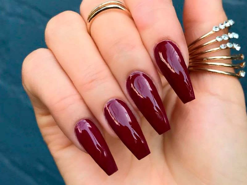 Nail Designs Burgundy
 Magnetic And Trendy Burgundy Nails Ideas