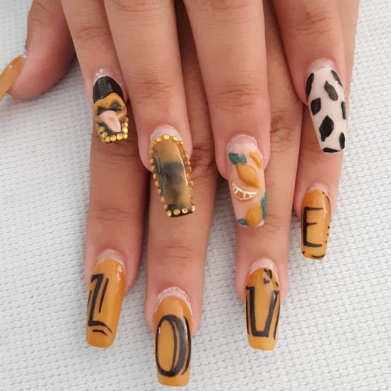 Nail Styles 2020
 Top 5 Trends and Tendencies for Nail Styles 2020 43