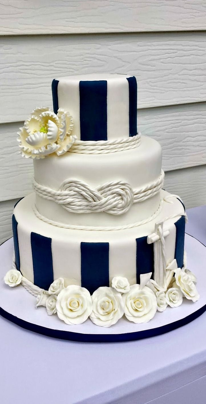 Nautical Theme Wedding
 15 Nautical Rope Wedding Cakes • DIY Weddings Magazine