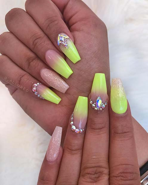 Neon Green Nail Designs
 43 Neon Nail Designs That Are Perfect for Summer