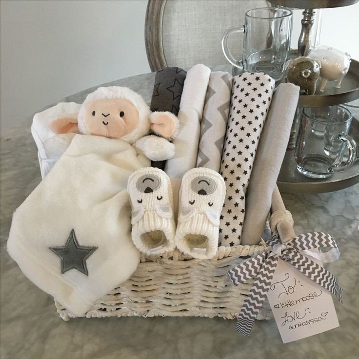 Neutral Baby Gift Ideas
 DIY Gender Neutral Baby Shower Basket Gift