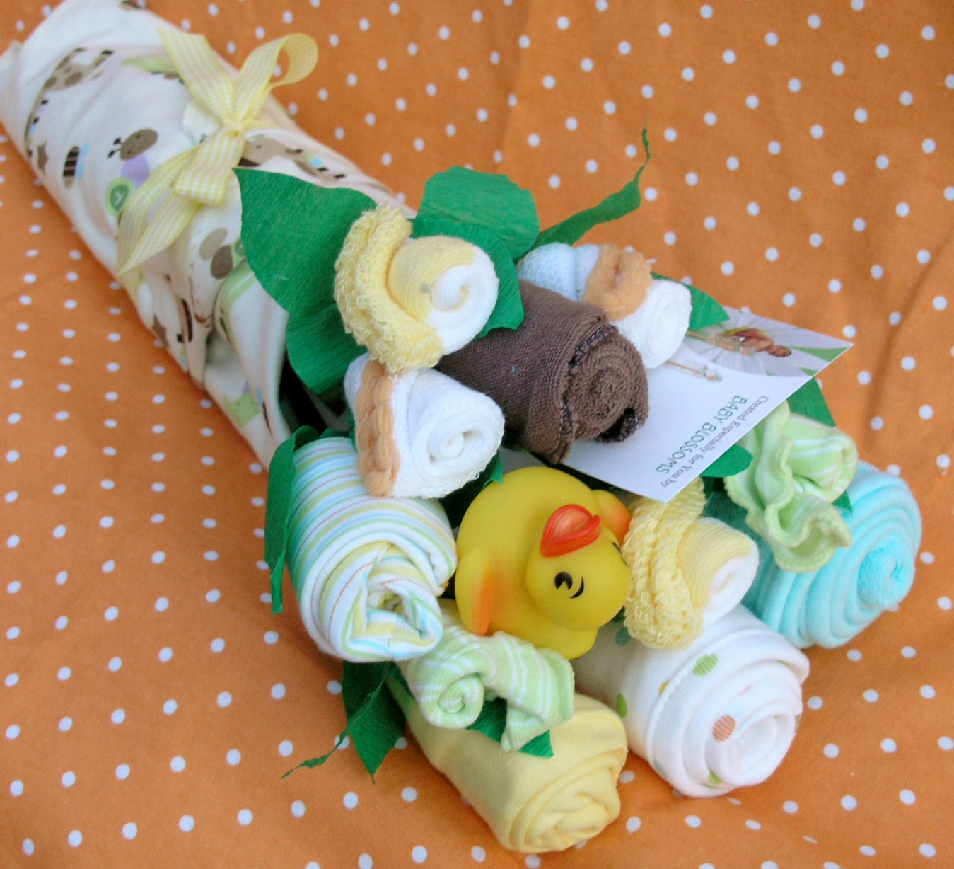 Neutral Baby Gift Ideas
 Gender Neutral Baby Shower Gift Bouquet by babyblossomco