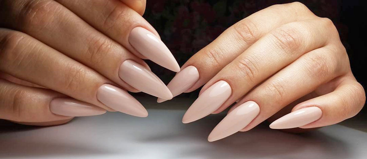 New Stiletto Nail Designs
 24 Stunning Designs for Stiletto Nails for a Daring New Look