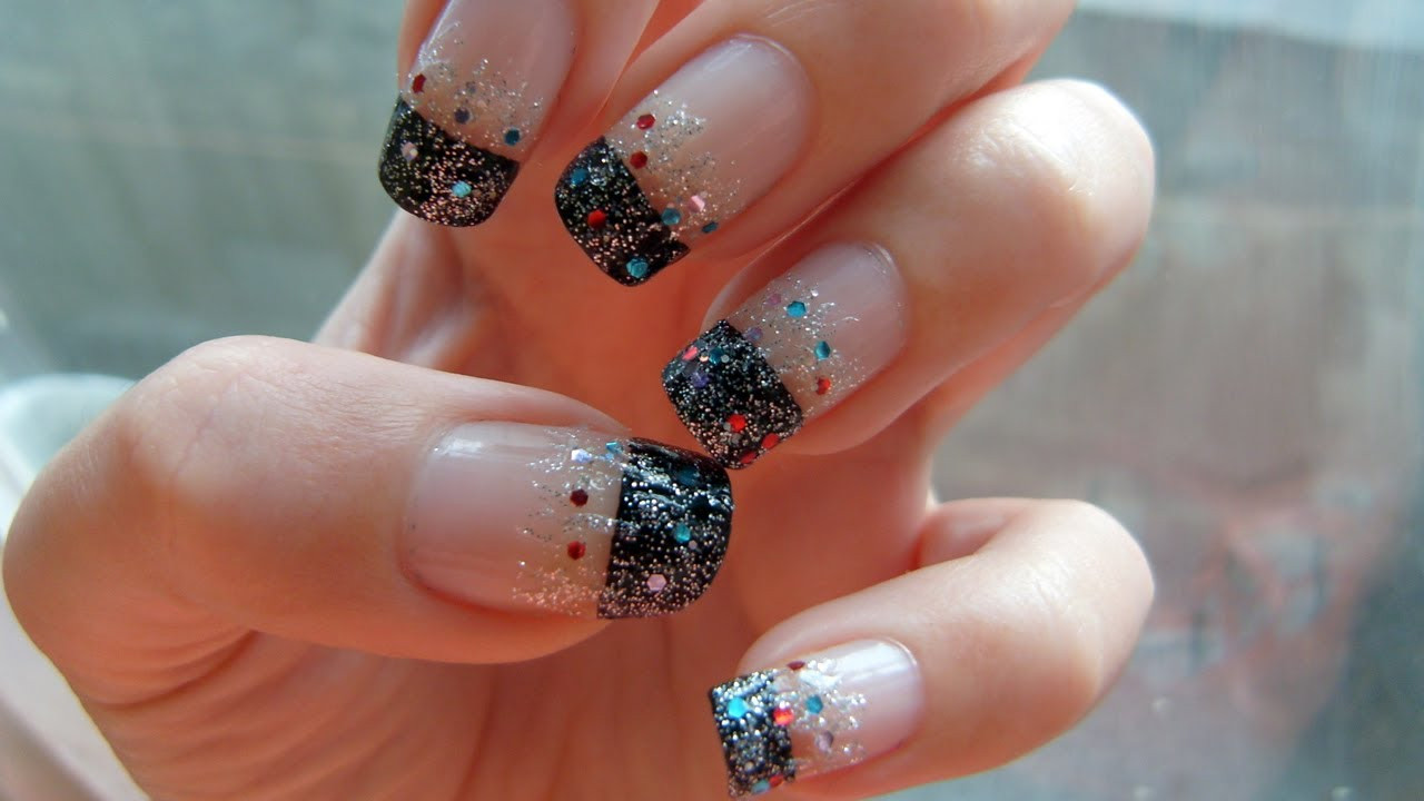 New Years Nail Designs
 Easy New Year s Eve Nail Art Tutorial