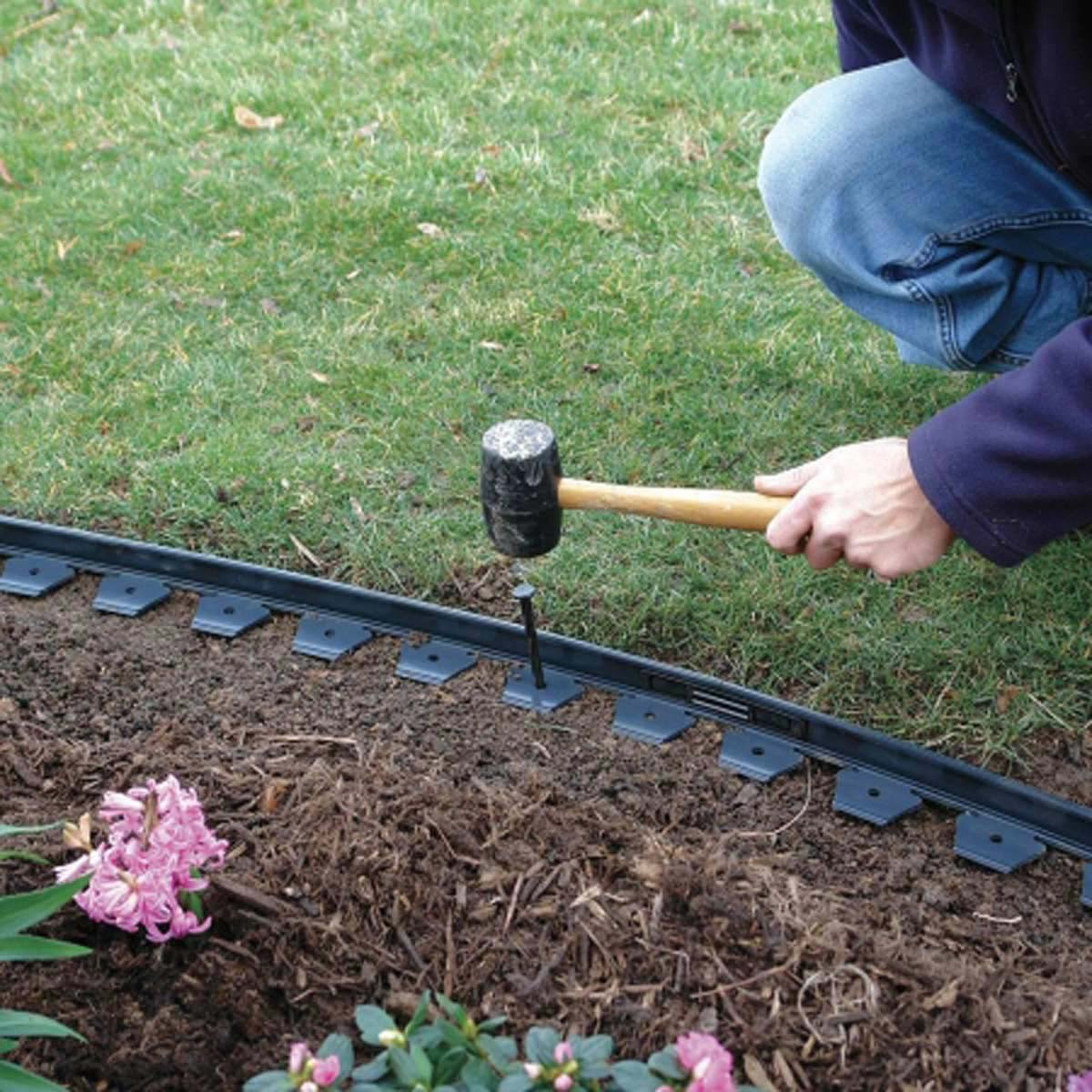 No Dig Landscape Edging
 Why You Should Consider Creating a Garden Bed Edging