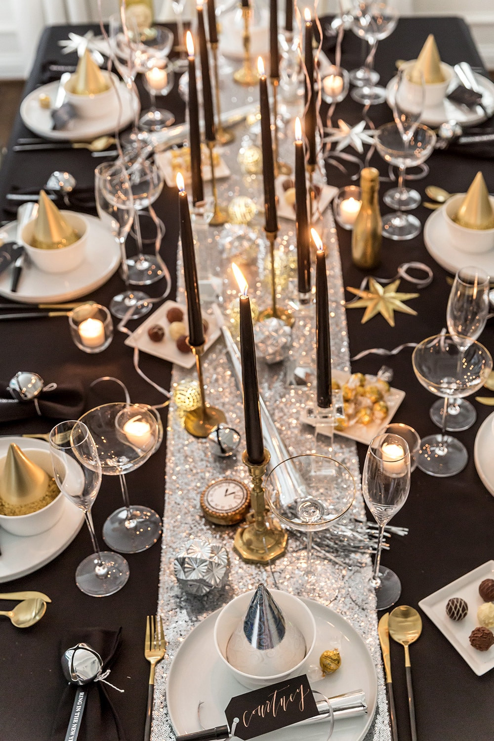 Nye Dinner Party Ideas
 How to Host a New Year s Eve Dinner Party