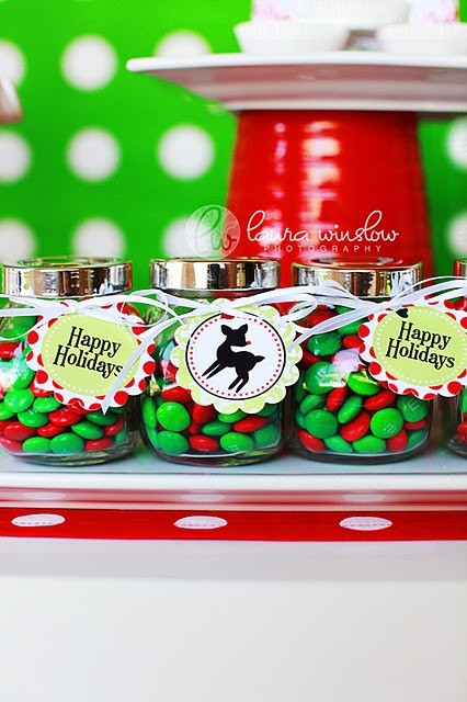 Office Holiday Party Gift Ideas
 1000 images about Ideas for fice Party Favors for 150