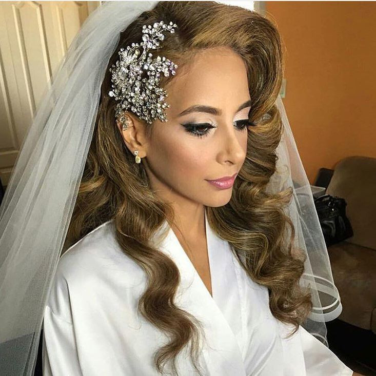 Old Hollywood Wedding Hairstyles
 Wedding on Instagram “Loving everything about this bride