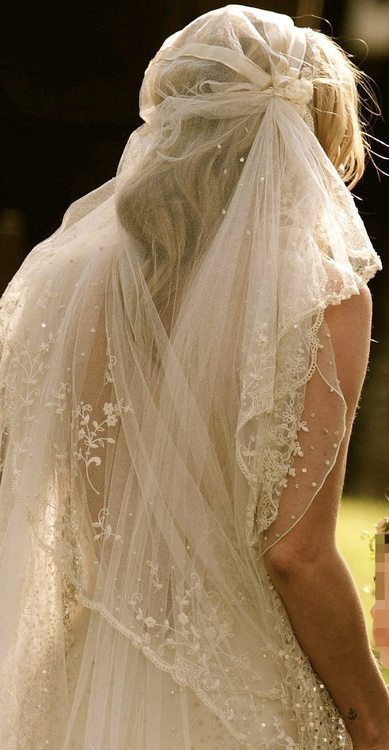 Old Wedding Veils
 14 Romantic Wedding Veils We Found Pinterest
