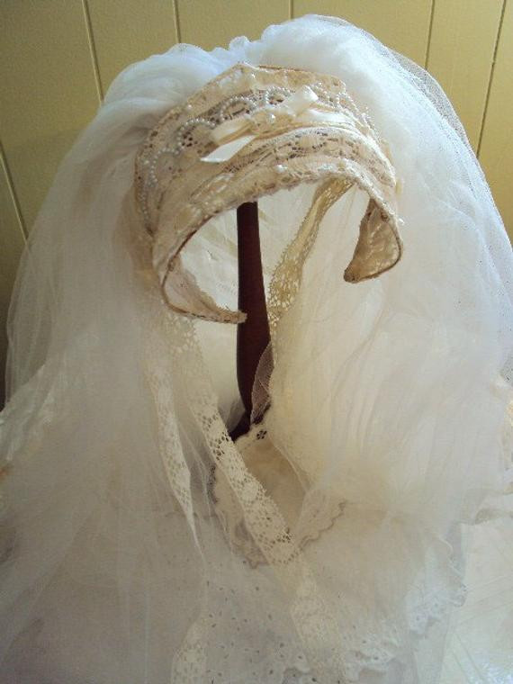 Old Wedding Veils
 Vintage Wedding Veil Headpiece with lace and pearls