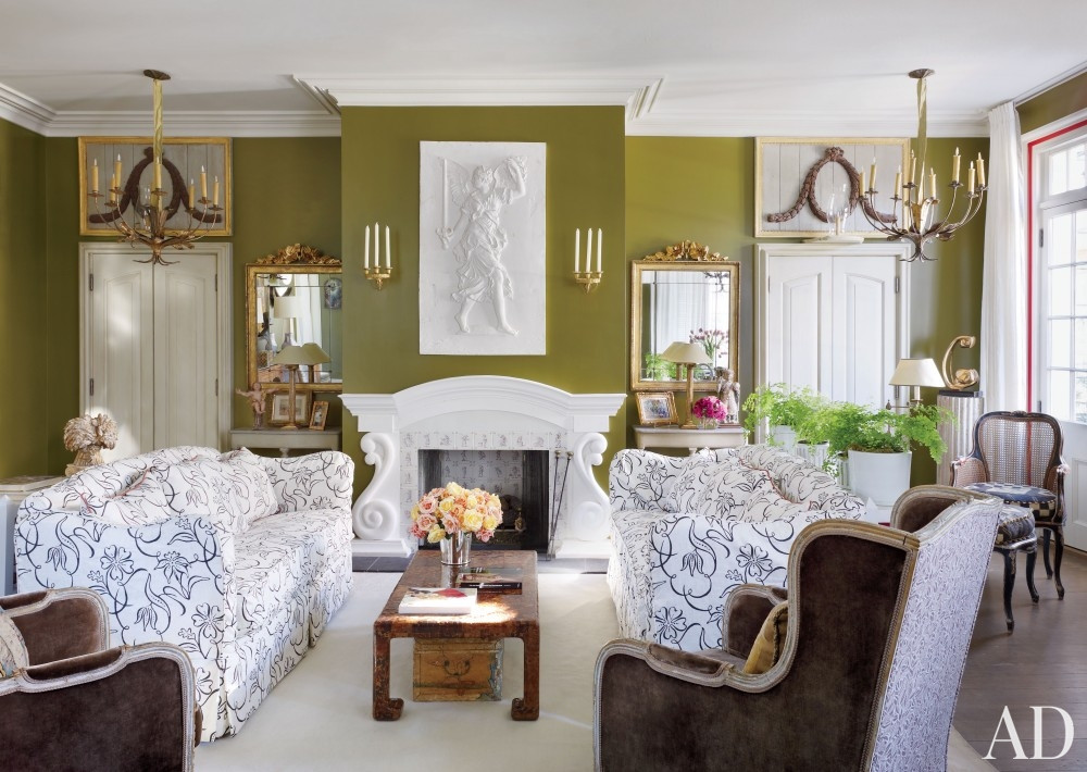 Olive Green Living Room Walls
 Decorating with Carpets – Here’s the Right Way to Choose a