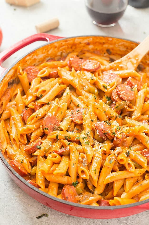 One Pot Pasta Dinners
 e Pot Sausage and Mushroom Pasta Gal on a Mission