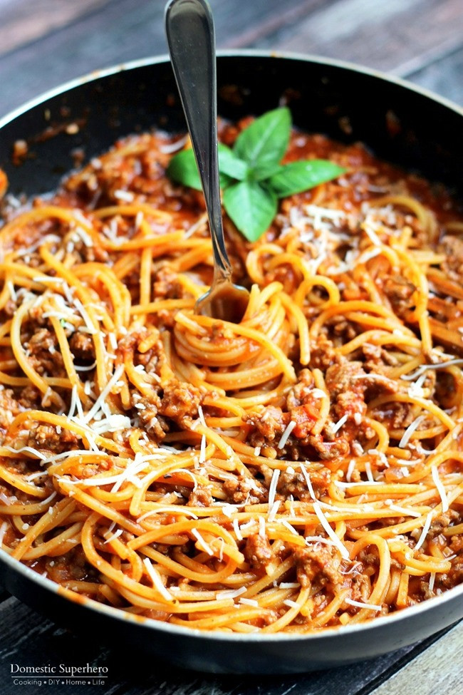 One Pot Spaghetti With Meat Sauce
 e Pot Spaghetti with Meat Sauce Domestic Superhero