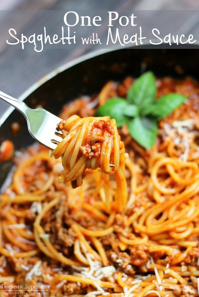 One Pot Spaghetti With Meat Sauce
 Domestic Superhero Year in Review & Top 10 Posts