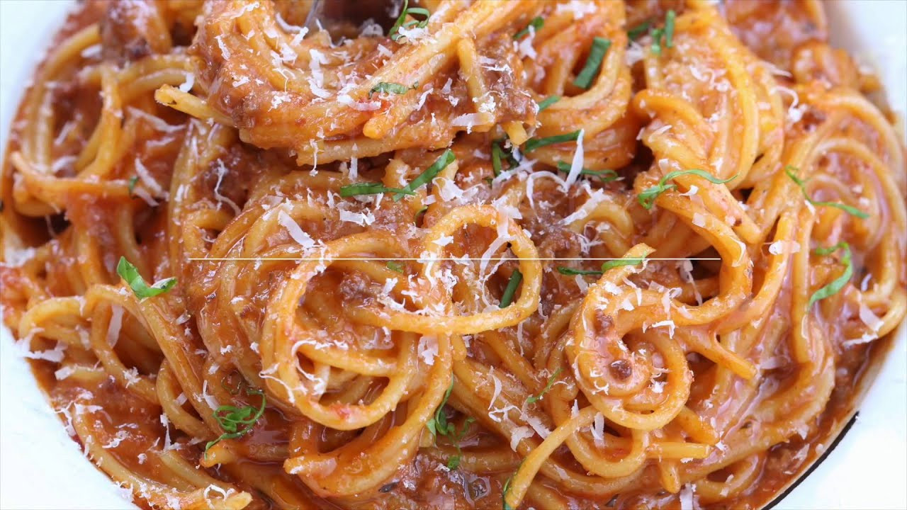 One Pot Spaghetti With Meat Sauce
 e pot spaghetti with meat sauce