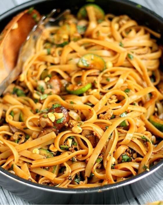 One Pot Spicy Thai Noodles
 Ve arian Noodles That All Family Would Love – Easy and