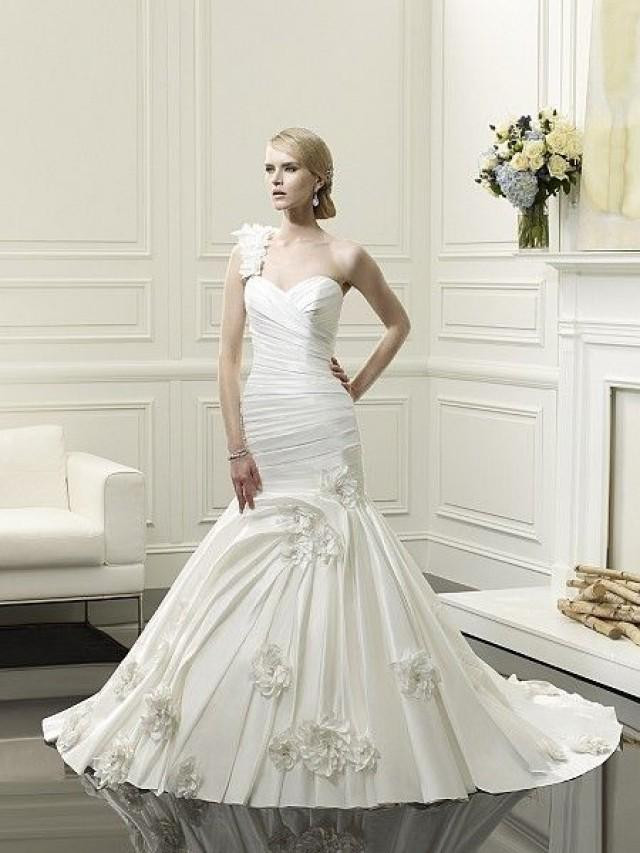 One Strap Wedding Dresses
 e Shoulder Strap Wedding Dress Inspiration
