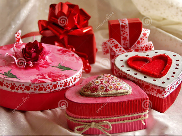 Online Valentines Gift Ideas
 25 Valentine’s Day Gifts for your Girlfriend