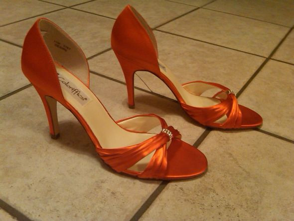 Orange Shoes For Wedding
 My ORANGE shoes… Weddingbee