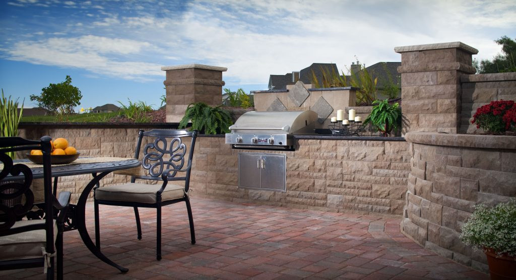 Outdoor Kitchen Cost
 Outdoor Kitchen Cost Ultimate Pricing Guide