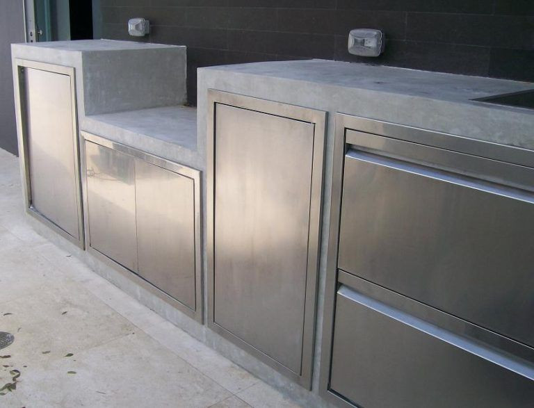 Outdoor Kitchen Stainless Doors
 Metal Outdoor Kitchen Cabinets