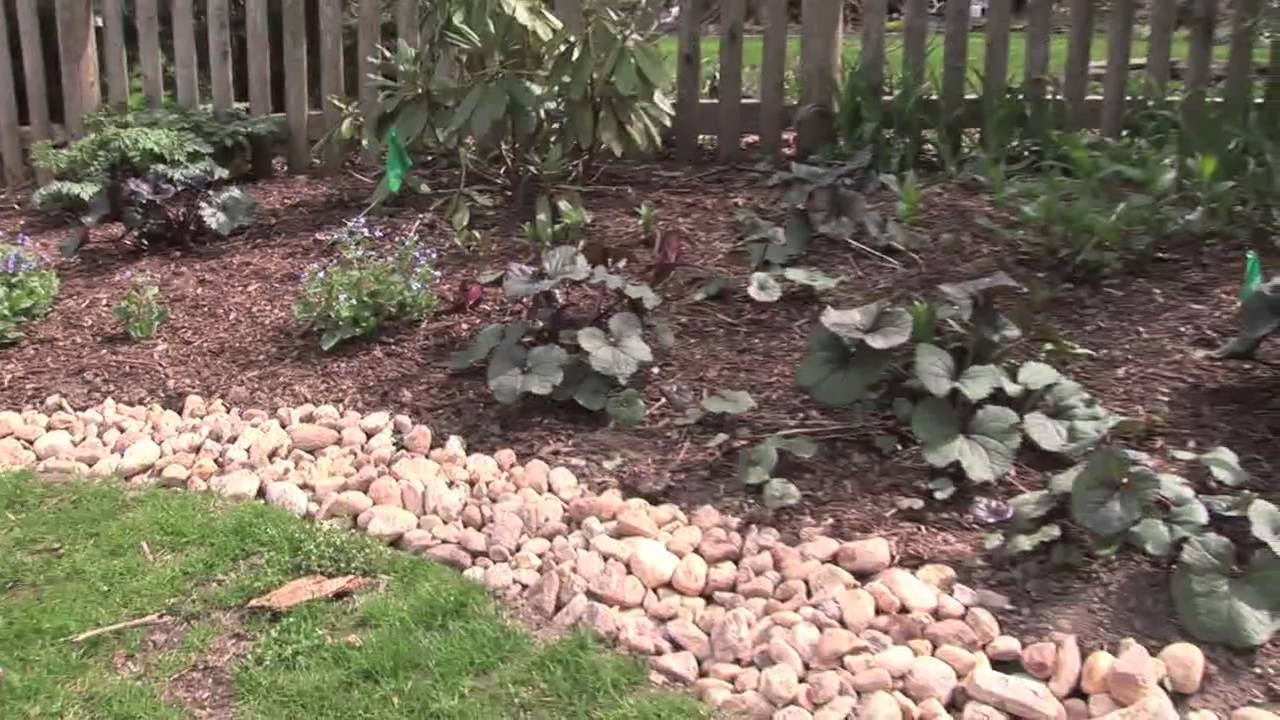 Outdoor Landscape With Stones
 Edging Gardens with River Stones