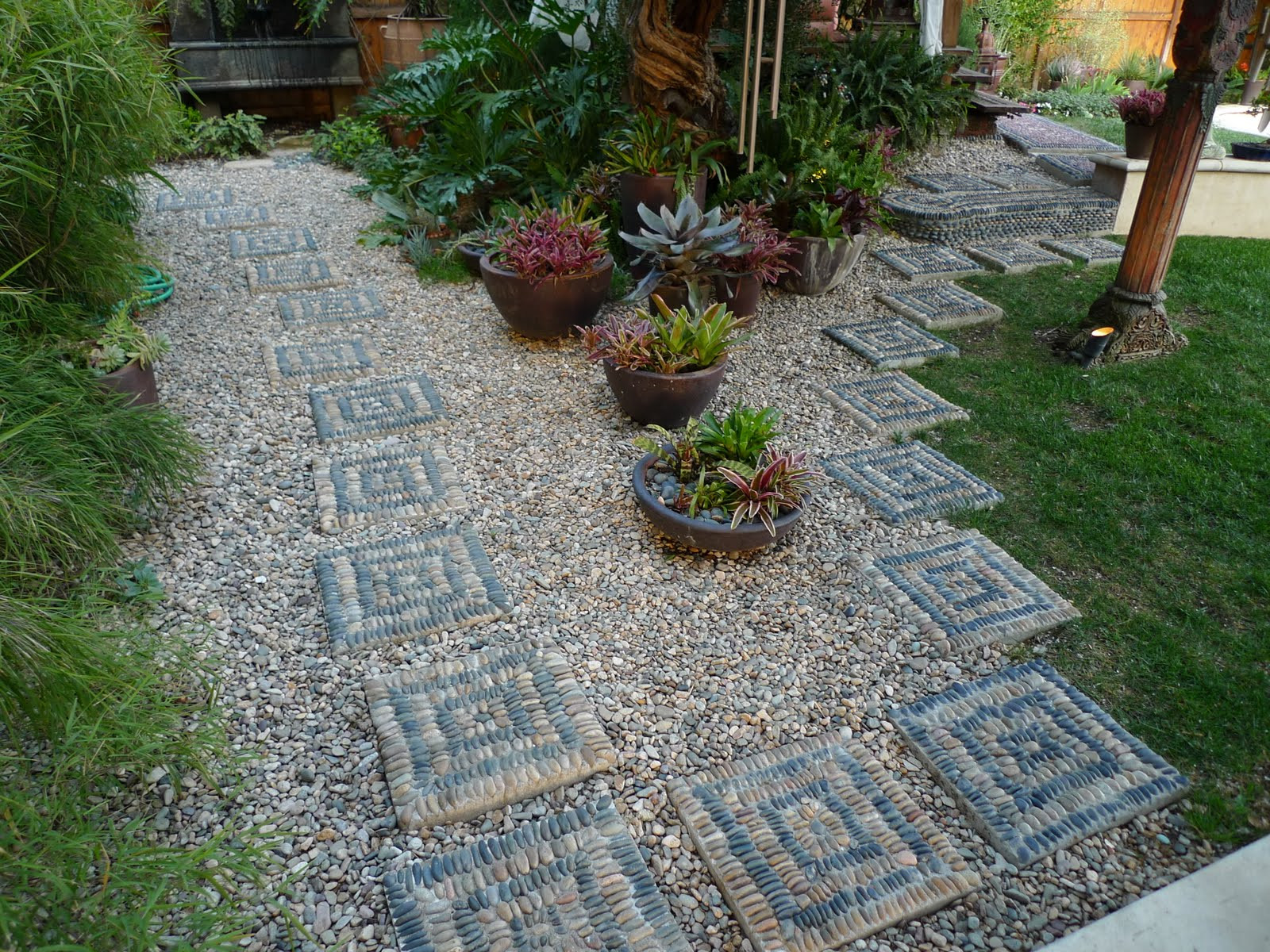 Outdoor Landscape With Stones
 Jeffrey Bale s World of Gardens August 2011