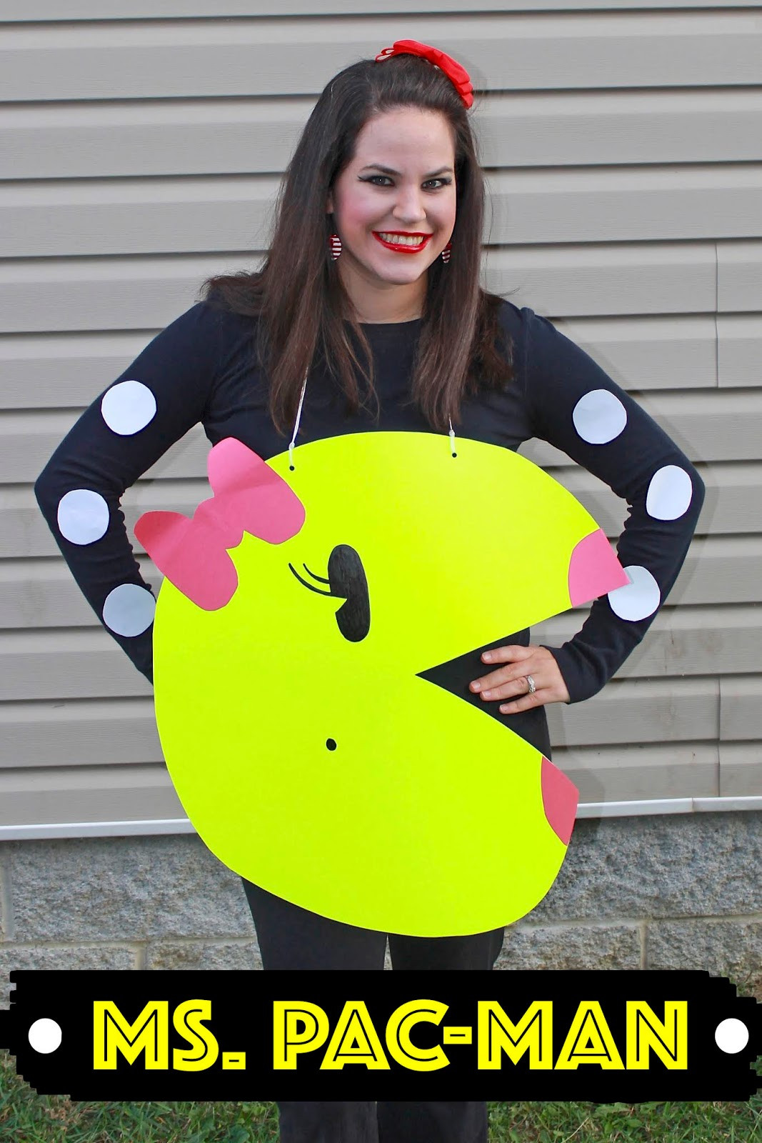 Pacman Costume DIY
 Pac man Family Costume