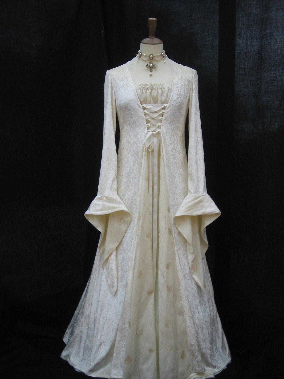 Pagan Wedding Dresses
 Wel e — New Post has been published on Kalkunta