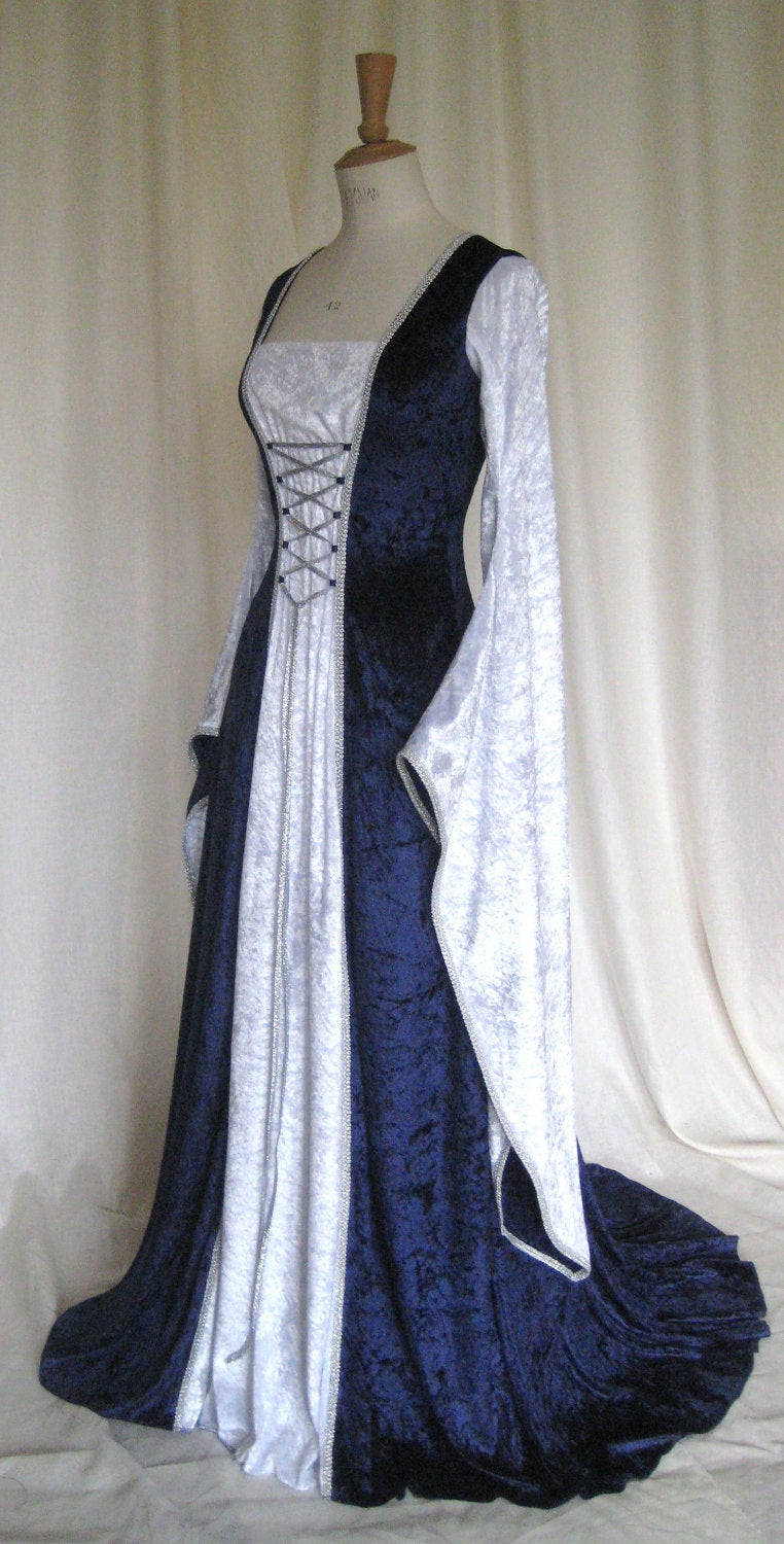 Pagan Wedding Dresses
 Erin a Me val Gothic Renaissance Larp Pagan