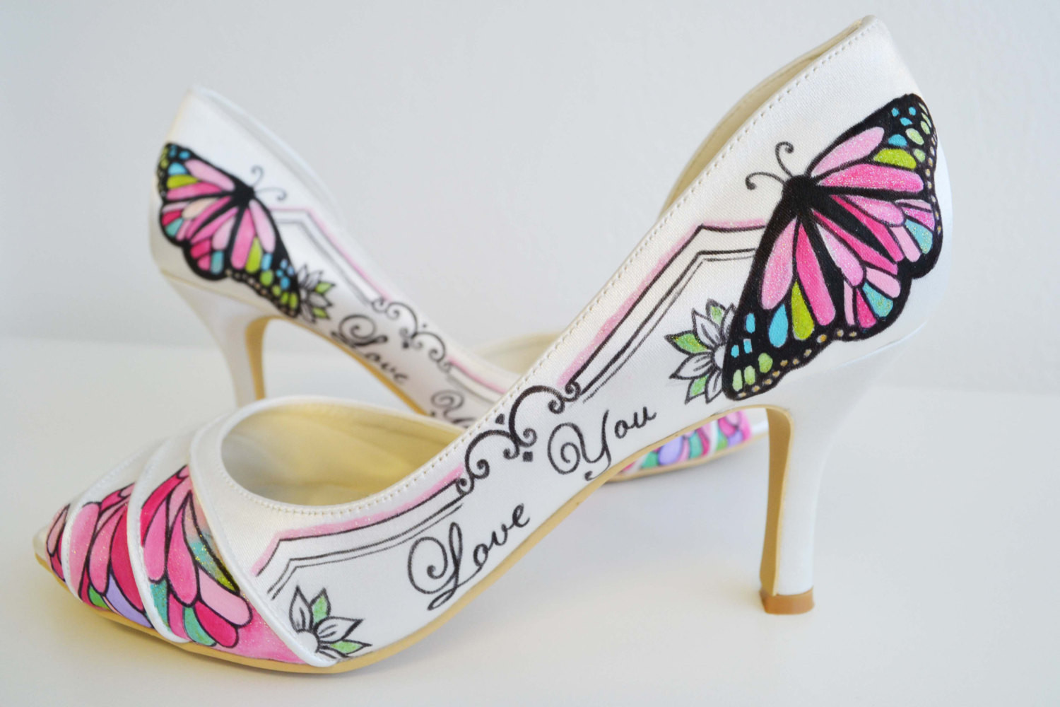 Painted Wedding Shoes
 Ponko World