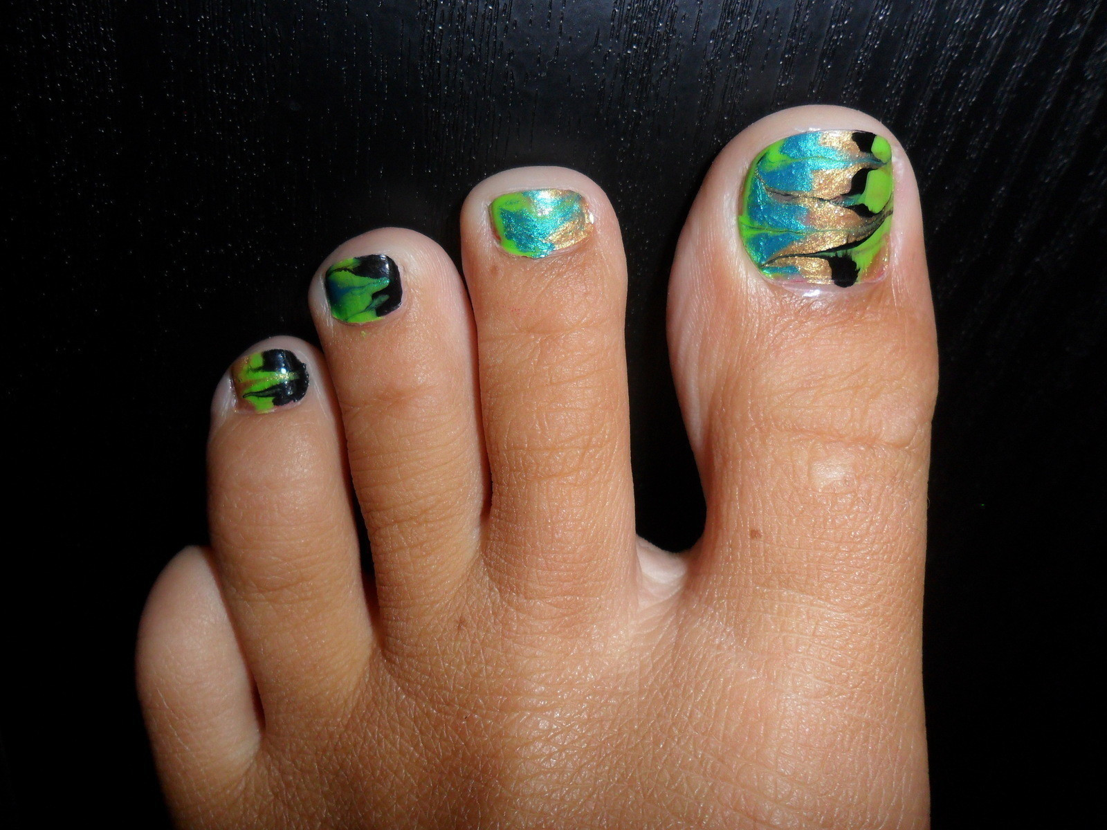Painting Nail Ideas
 Summer Swirl Toe Nails · Patterned Nail Art · Nail