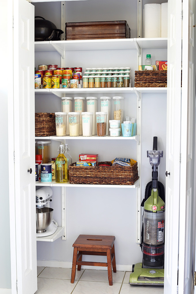 Pantry For Small Kitchen
 20 Incredible Small Pantry Organization Ideas and