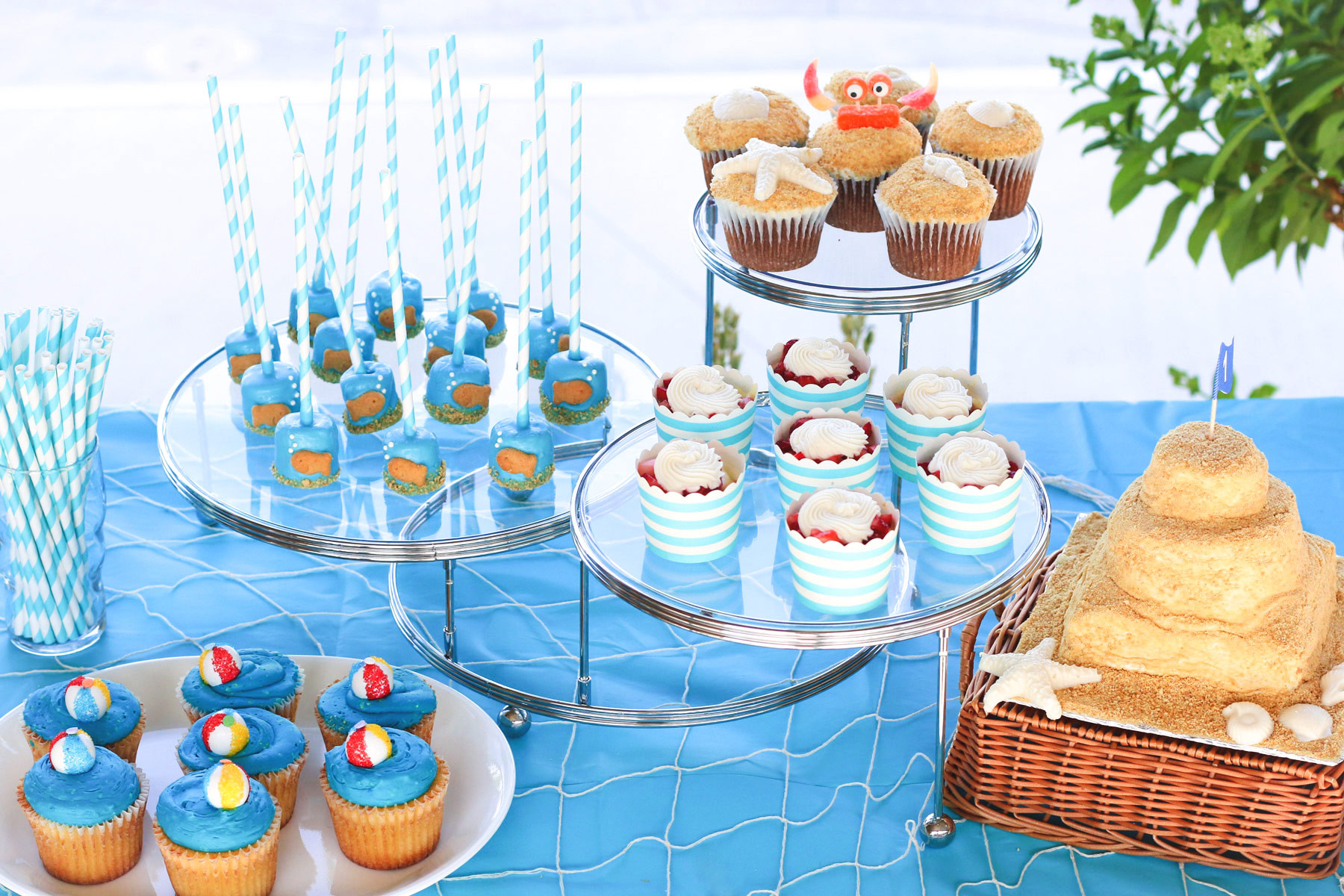 Party At The Beach Ideas
 The Perfect Beach Themed Party