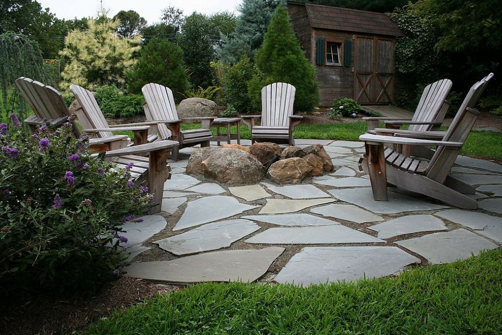Patio Designs With Fire Pit
 9 Ideas That ll Convince You to Add a Fire Pit to Your